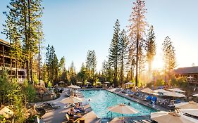 Rush Creek Lodge At Yosemite